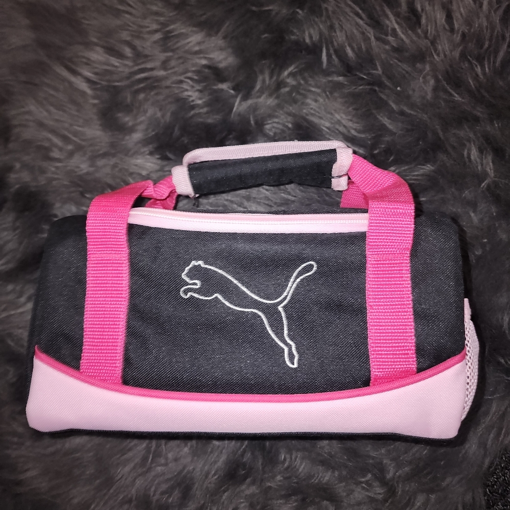 Puma - Picture 2 of 5